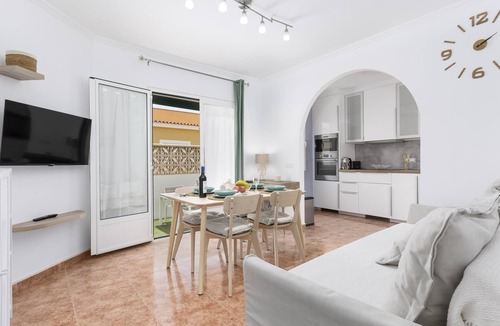Castillo Caleta de Fuste Apartment | Casa Marcelo, charming and renovated house
