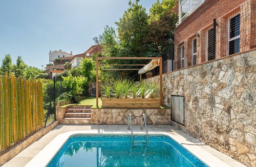 Tossa de Mar House | Casa Mirador with Sea View! Modern: 4 Bedrooms, 2.5 Bathrooms, Private Pool, Parking