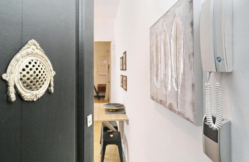 Collblanc y La Torrassa Apartment | Casa nanit apt d