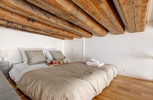 El Raval Apartment | Casa Palau Gaudi