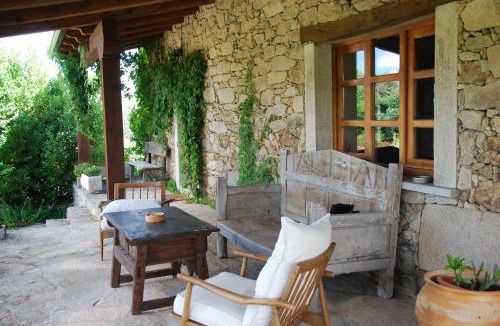 Fariza Villa | Casa Rural Pájaro Pinto