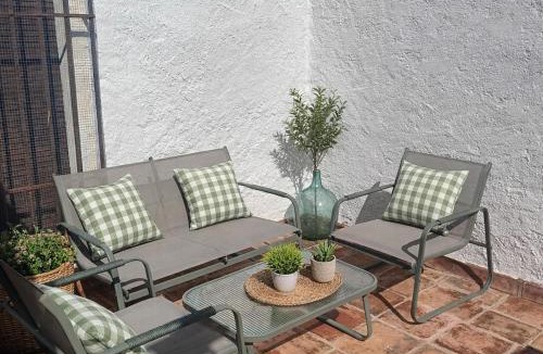 Padul Villa | Cayetana Boutique & Jacuzzi Villa