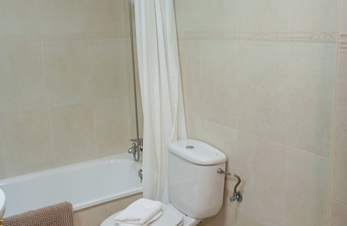 La Corredoria y Ventanielles Apartment | CENTRAL APARTMENT 5 MINUTES FROM HOSPITAL, CITY CENTER, UNIVERSITY CAMPUS