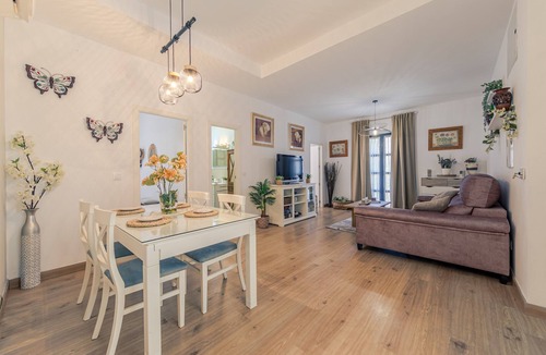 Alameda House | Central Apartment in Seville