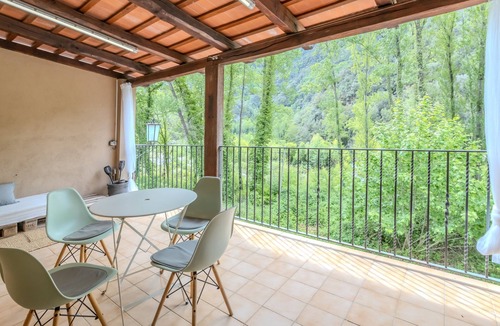 Amer Ski Chalet | Chalet 'Cal Manyà' with Mountain View, Private Pool and Wi-Fi
