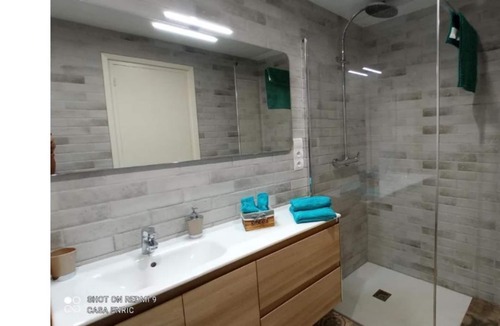 Riumar Ski Chalet | Chalet at 100 m from the beach, 4 bedrooms, 2 bathrooms, parking, air conditioning