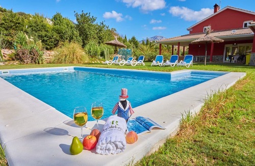 Ubrique Villa | Chalet El Amarguillo Ubrique by Ruralidays