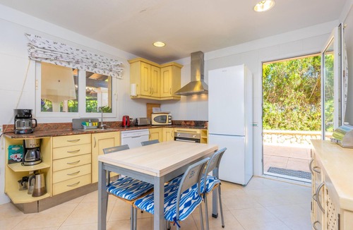 Sa Torre Villa | CHALET LIBERTAT - Fantastic villa with pool and free WiFi.