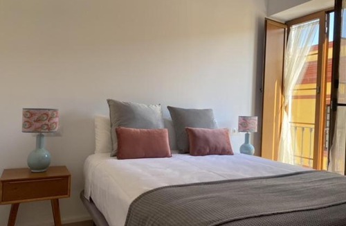 San Bernardo Apartment | Charming 1 Bedroom Apartment at Jardines de Murillo -Sevilla City Center- By OCityzen