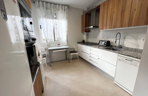 Sevilla Este Apartment | Charming Abode