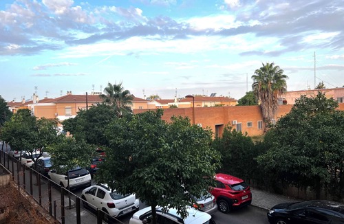 Sevilla Este Apartment | Charming Abode