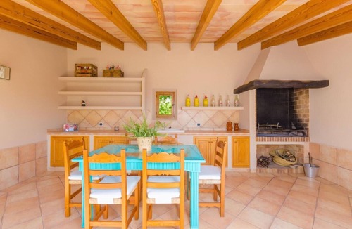 Campanet Villa | Charming luxury villa with large pool, free WiFi, in rural location