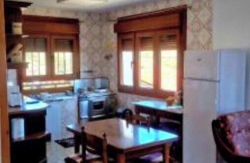 Asiego Cottage | Charming rural house with views of Naranjo de Bulnes