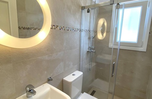 Chimenea Villa | Charming Villa near the Sea with Pool, Wi-Fi, A/C, Garden & Balcony