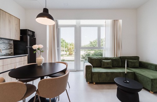 Soternes Apartment | Comfort and design facing the Turia Gardens in Valencia