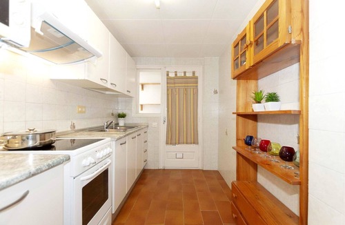 Roses Town Center Apartment | Comfortable and spacious apartment in Roses.