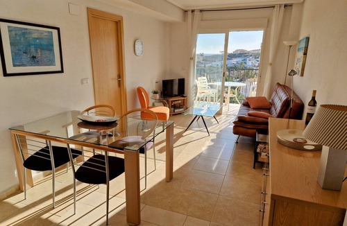 Coveta Fuma Apartment | Costa Blanca, Right on the Beach. With private sun terrace, Beautiful resort