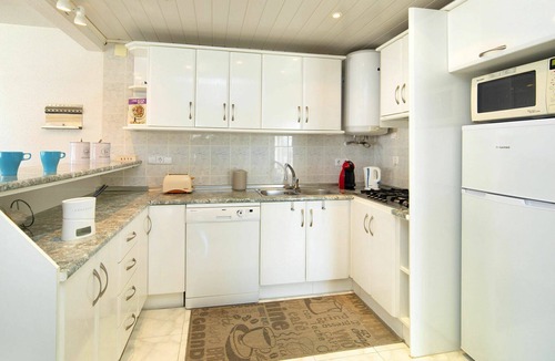 Calpe Apartment | Cosy apartment for 4 people with A/C, WIFI, TV and terrace