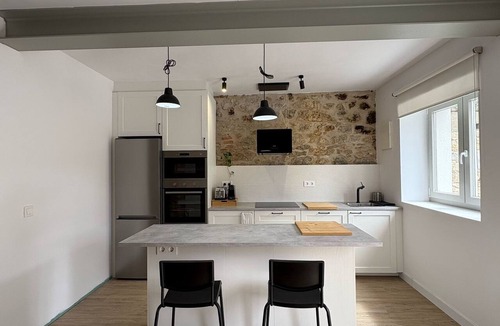 Queveda House | Country House in Queveda—across from the Palacio de la Beltraneja, in Santillana del Mar