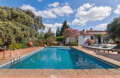 Calabazares House | Country House 'Caldera Vieja' with Mountain View, Shared Pool and Shared Garden