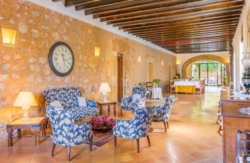 Andraitx House | Country House 'Historica House with Pool Free Wifi' with Mountain View, Wi-Fi and Air Conditioning