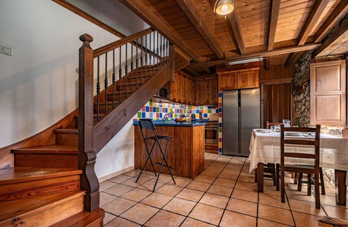 Santianes de Ola House | Country House 'La Campanona' with Mountain View, Private Terrace and Wi-Fi