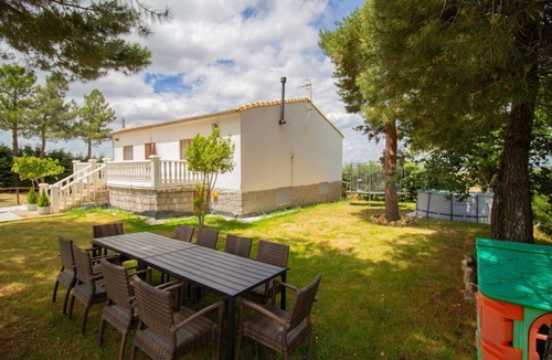 Martincano House | Country House 'La Casa del Alcalde' with Mountain Views, Private Terrace and Wi-Fi