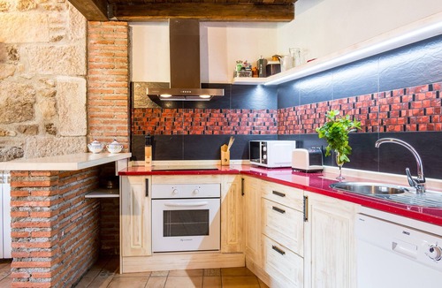 Fariza House | Country House 'Nueva Casa Abuela Herminia' with Private Pool, Private Terrace and Wi-Fi