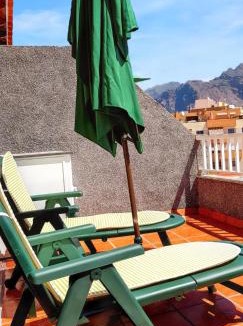 Puerto de Santiago Apartment | Cozy apartment in Santiago del Teide 70 m² mountain view