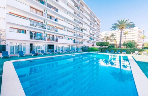 Alcudia Apartment | Cozy apartment with pool and at 100 meters from the beach of Alcudia Puerto