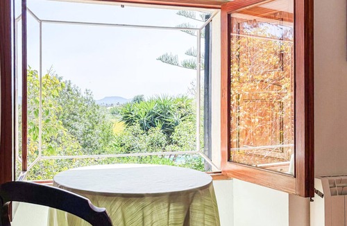 Binissalem House | Cozy home in Binissalem with private swimming pool, can be inside or outside