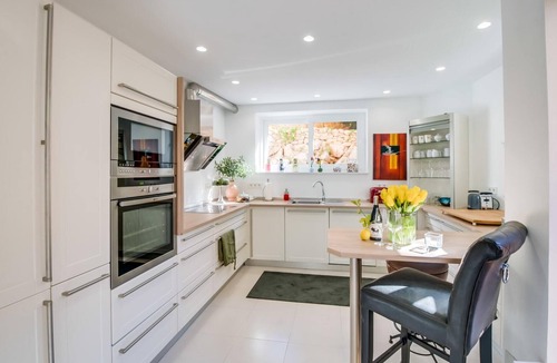 Cala Agulla House | Cozy home in Cala Ratjada with private swimming pool, can be inside or outside