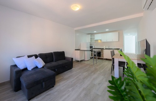 Prosperidad Apartment | Cozy one bedroom apartment in Chamartin