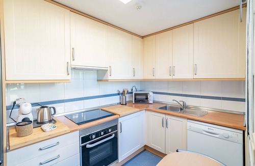 Torre de Benagalbon Apartment | Cubo's Apartamento Añoreta Mar & Golf/communal pool/parking included/terrace/free Wi-Fi