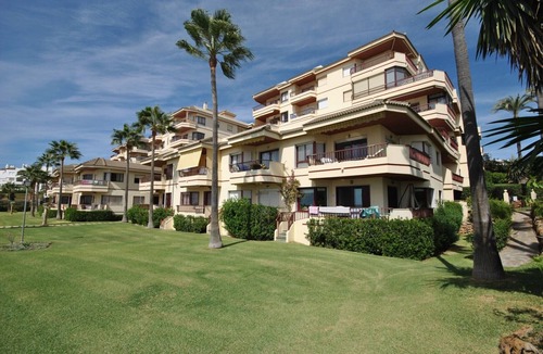 Sitio de Calahonda Apartment | Cubo's Apartamento B1 2A Lubina del Sol/First Line Beach/Free Wifi/Air Conditioning