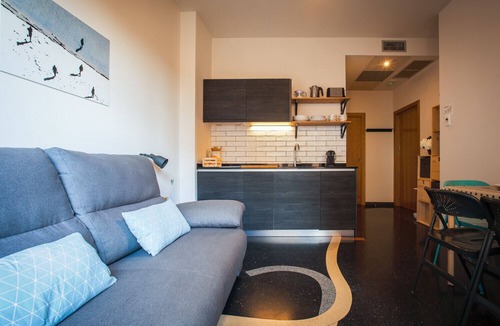 Zarautz Apartment | Dada 3 apartment by Egona