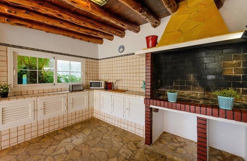 Sant Rafael de Sa Creu Villa | Delightful Ibiza Villa | Spectacular Mountain Views | Villa Jasmine