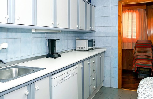 Pradollano Apartment | Deluxe Apartment in the Lower Area with Garage