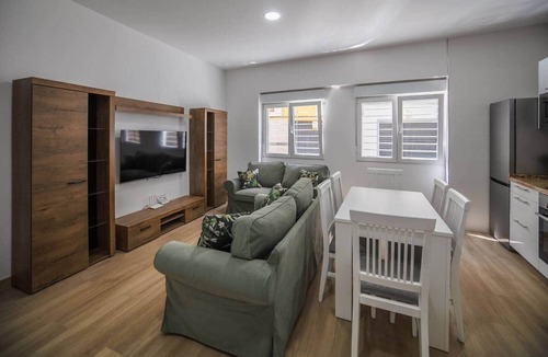 Algeciras Apartment | Downtown Apartment with Courtyard, 40, Ground Floor