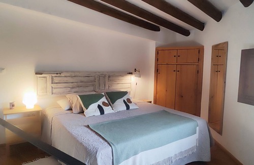 Niguelas Bed & Breakfast | Duplex loft in nature with garden and pool
