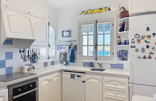 Platges de Fornells Apartment | Duplex with sea views and 3 bedroom