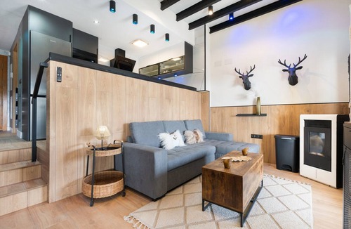 Pradollano House | Duplex Zenith Sierra Nevada Apartment with Mountain Views and Private Terrace