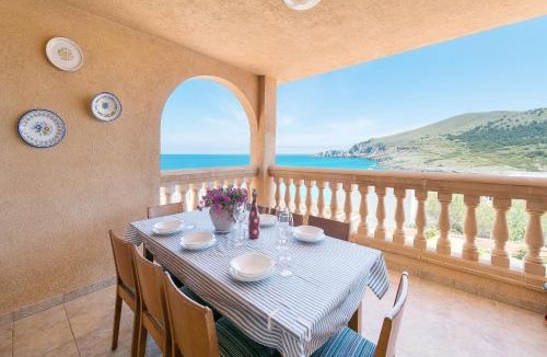 Cala Mesquida Villa | E151 Camomila by Mallorca Villa Selection