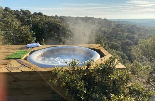 Espeja House | Eco-Lodge en la Reserva Privada Campanarios de Azaba - Proyecto de Conservación