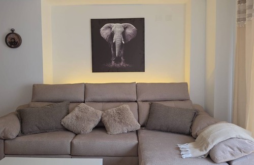 Oliva Apartment | 'Edificio Marly' Apartment with Wi-Fi and Air Conditioning