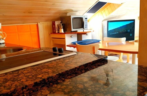 Somiedo Municipality Apartment | ‘El Nido De Somiedo’ Apartment with Mountain Views, Terrace, and Garden