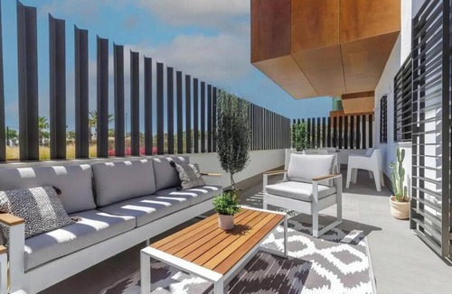 Torre del Mar House | El Nuevo Nogal: Luxury and Comfort in the Heart of Torre del Mar, Spain, Málaga