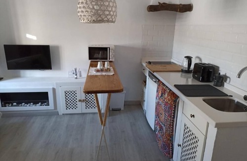 Frigiliana Apartment | El Refugio de Raquel "My Happy Place"