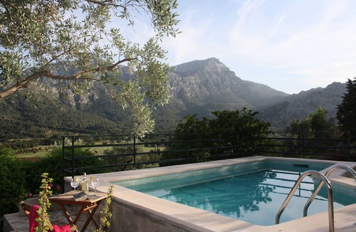 Pollensa Cottage | Els Casals, rural farm, stunning views, near Pollensa and the beach