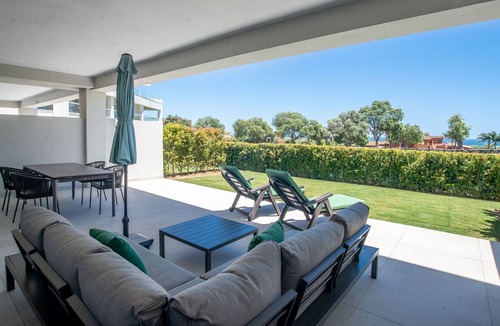 San Roque Apartment | Emerald Green 2380 Golf & beach